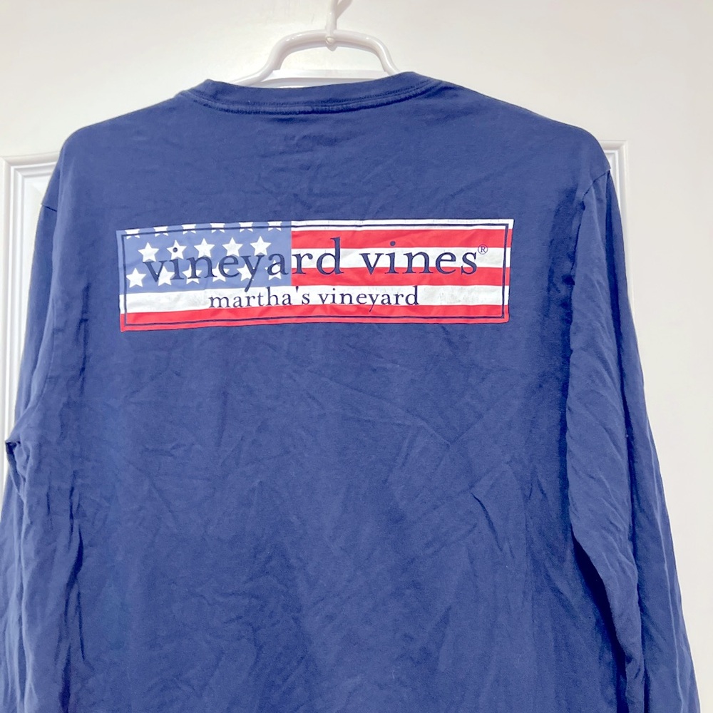 Vineyard vines long sleeved tee